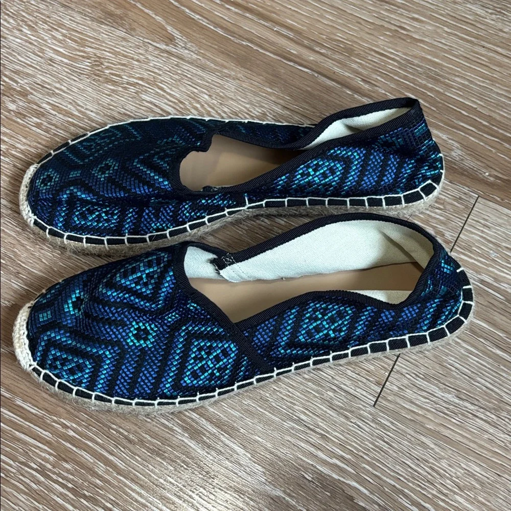 J Crew blue and black patterned espadrille flats, size 8